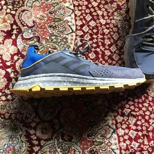 Adidas Trail Sneaker